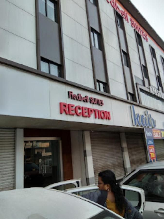 Redbell Suites Malapuram Malappuram Extérieur photo